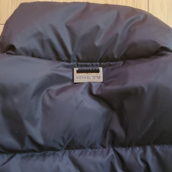 Michael Kors Puffer Navy Vest - Picture 8 of 8